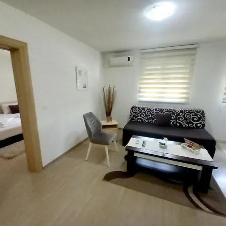 Platz Apartamento Mostar