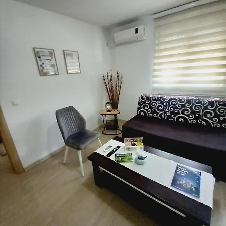 Platz Apartment