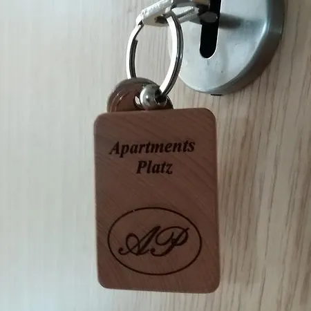 アパート Platz モスタル